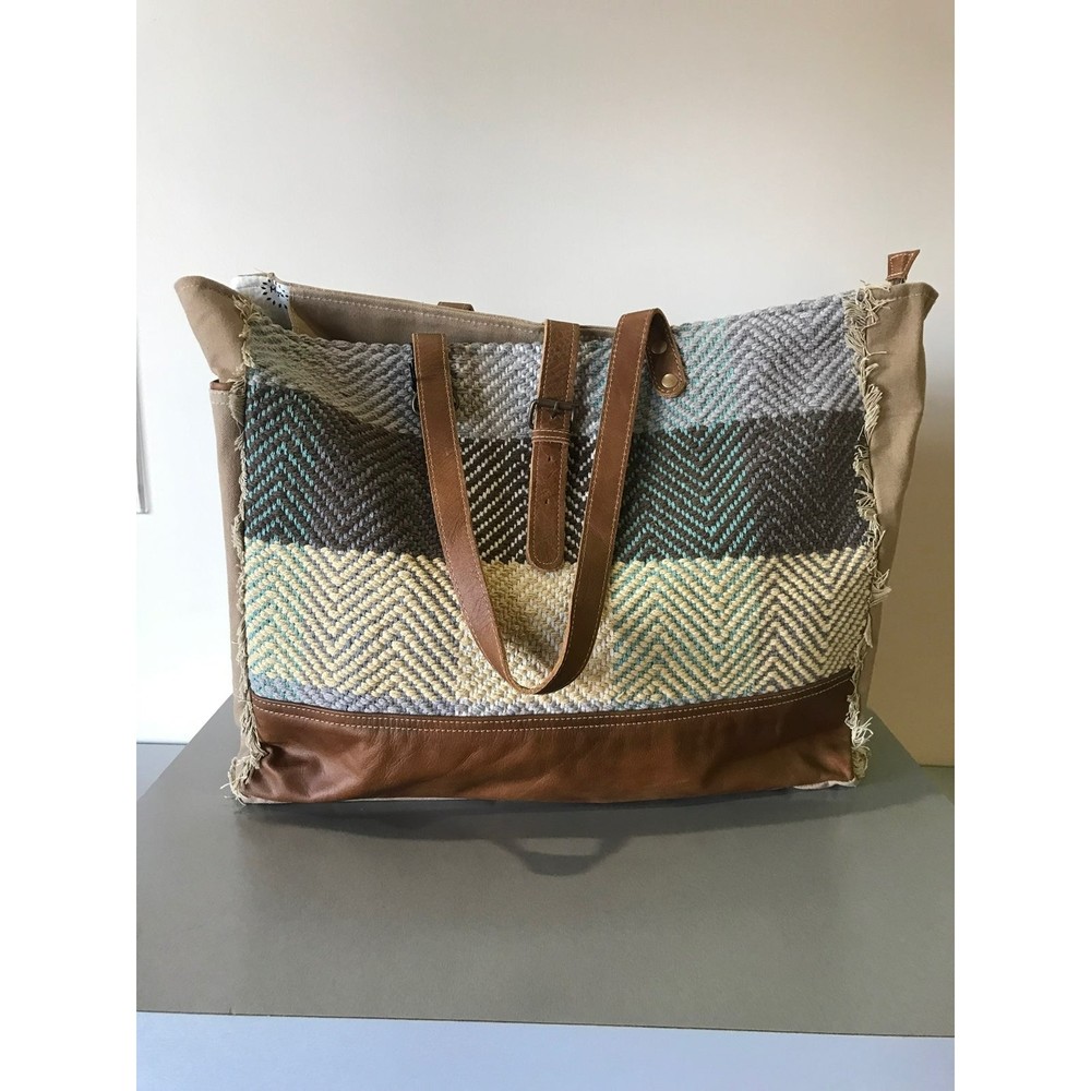 Myra Bag Multicolor Travel Bag